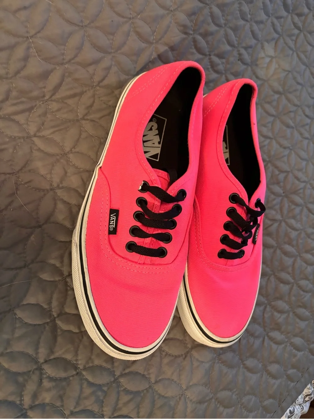 Vans Classic Low-Top Sneakers in Hot Pink
